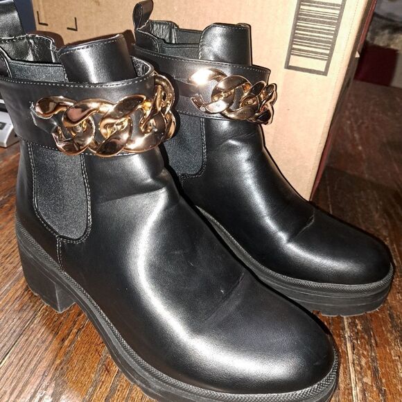 Size 11 H Halston Black Manila Gold Chain Lug Sole Bootie Chunky Boots - Picture 1 of 10